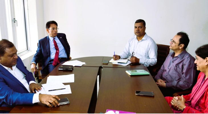 ইংলিশ মিডিয়াম স্কুল নীতিমালা  সংক্রান্ত সভায় শিক্ষামন্ত্রী